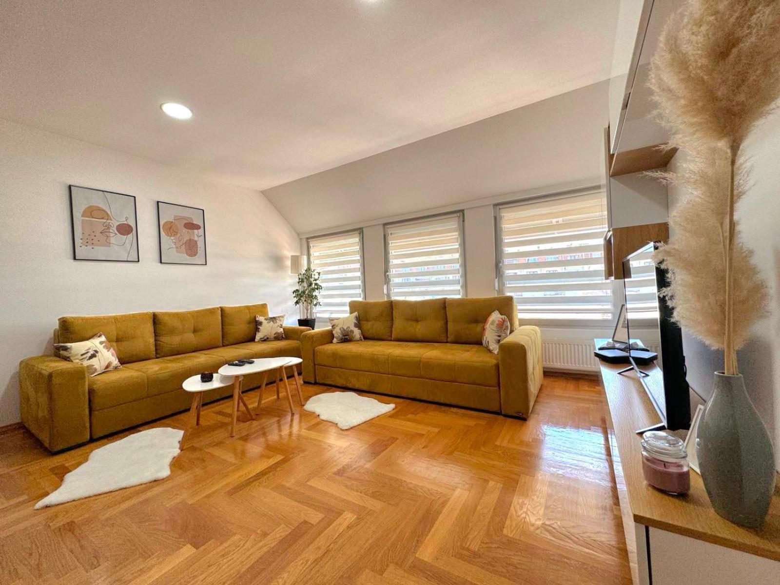 Delta Apartment Brčko Exteriör bild